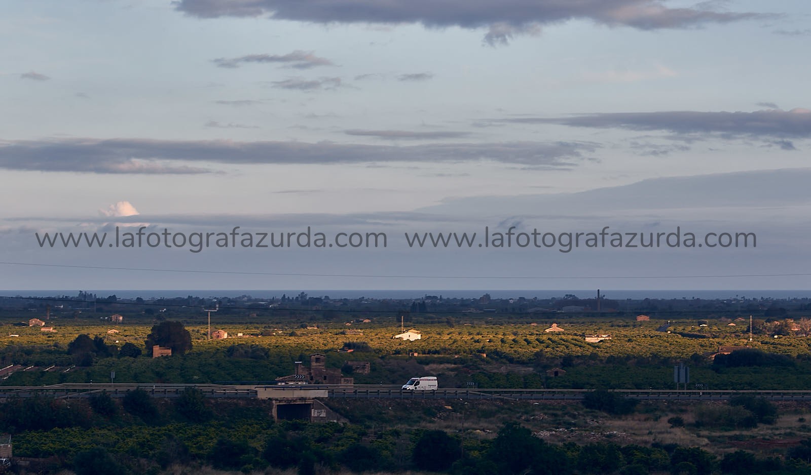 confinamiento_2020_ambulancia